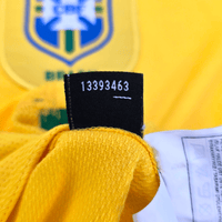 2006/08 Brazil Home Football Shirt (M) Nike #7 Adriano - Football Finery - FF204512