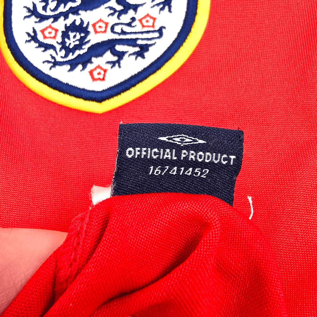 2006/08 England Away Football Shirt (S) Umbro 8 Lampard - Football Finery - FF304329