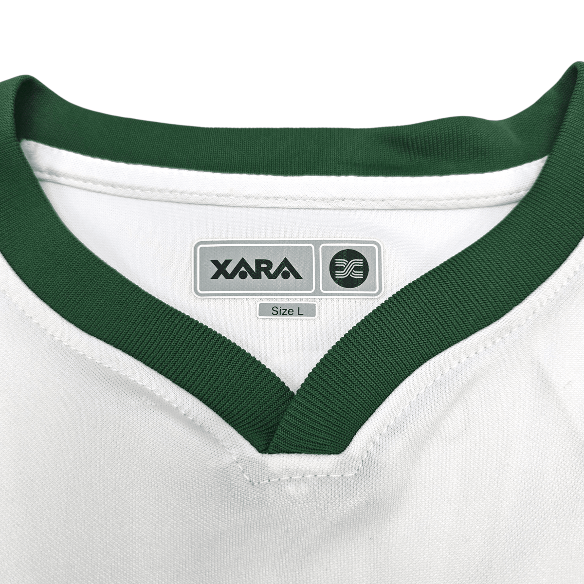 2006/08 Norwich City Away Football Shirt (L) Xara 9 Dublin - Football Finery - FF302128