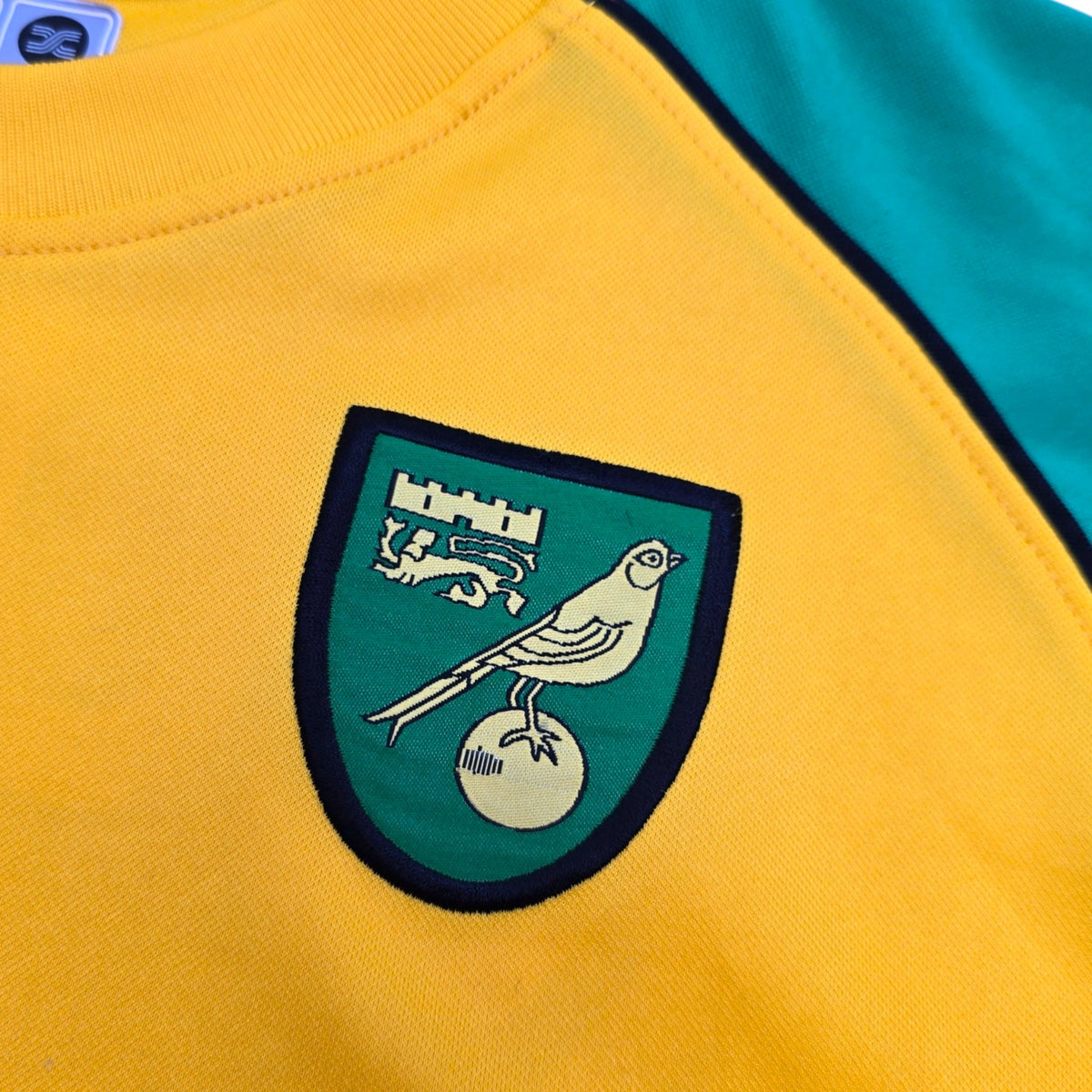 2006/08 Norwich City Home Football Shirt (XL) Xara 6 Huckerby - Football Finery - FF306297