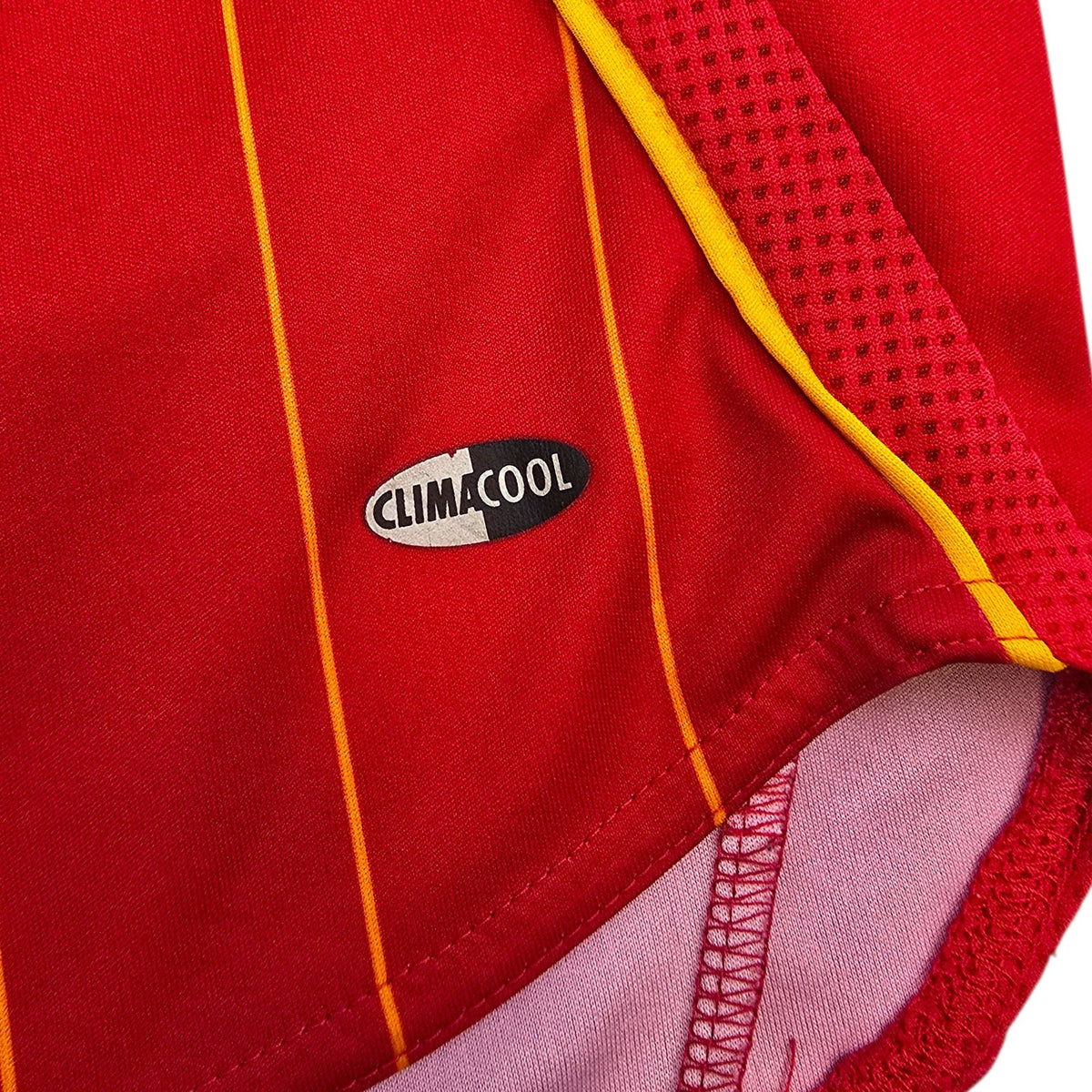 2006/08 Spain Home Football Shirt (L) Adidas 13 A. Iniesta - Football Finery - FF305220