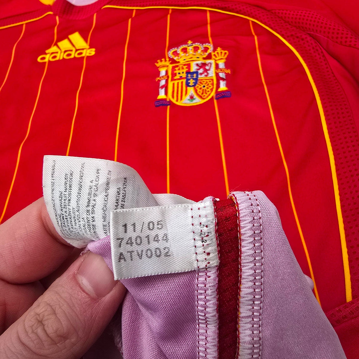 2006/08 Spain Home Football Shirt (M) Adidas 21 David Villa - Football Finery - FF305229