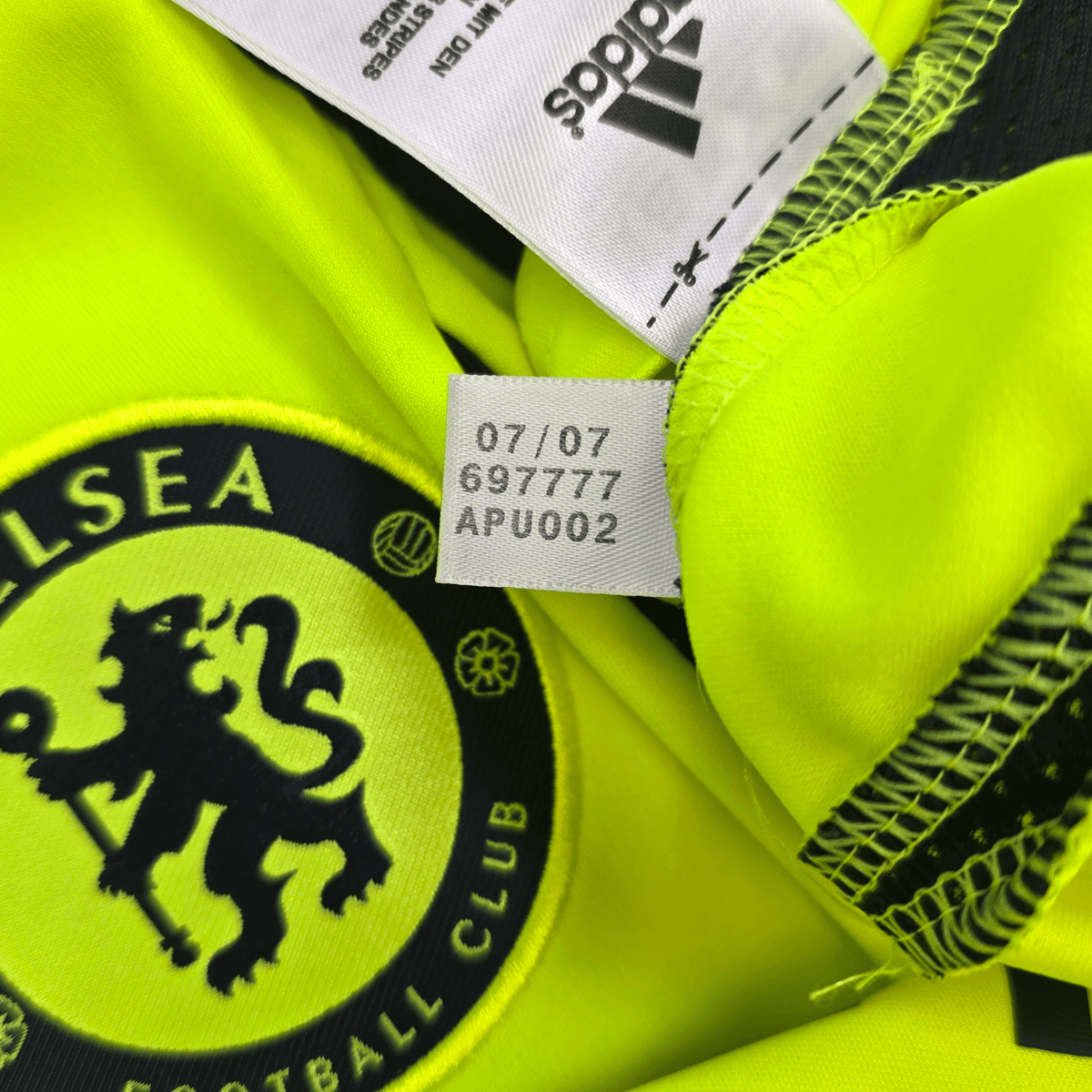 2007/08 Chelsea Away Football Shirt (M) Adidas 8 Lampard - Football Finery - FF302586