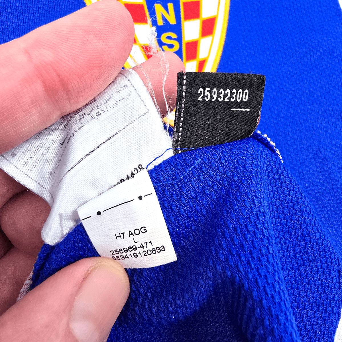2007/09 Croatia Away Football Shirt (L) Nike 14 Modric - Football Finery - FF303667
