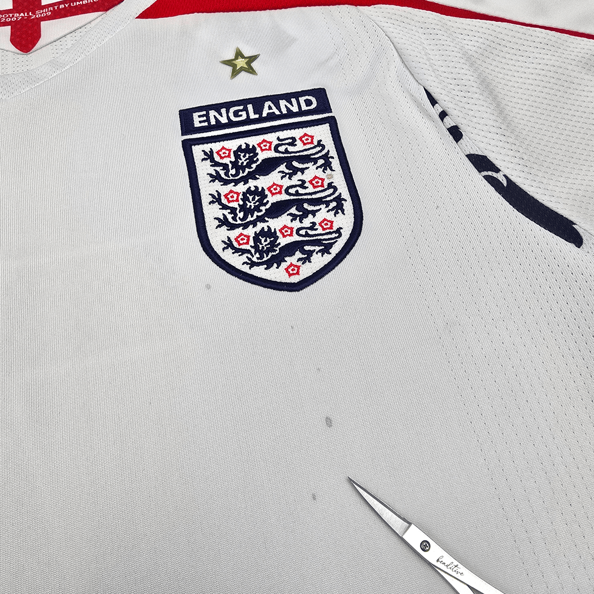 2007/09 England Home Football Shirt (S) Umbro 7 Beckham - Football Finery - FF302499
