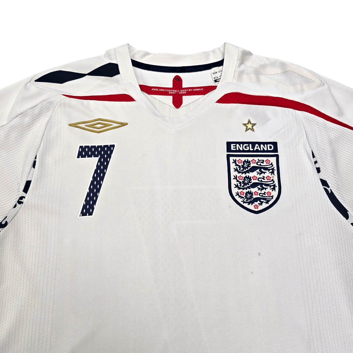 2007/09 England Home Football Shirt (S) Umbro 7 Beckham - Football Finery - FF302499