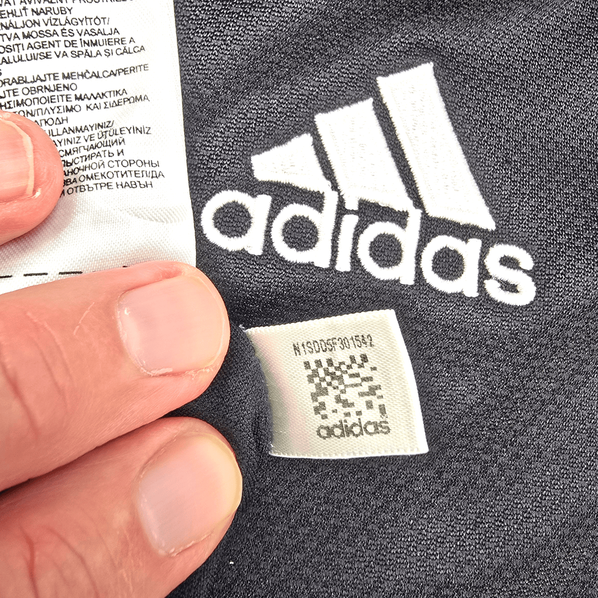 2008/09 Chelsea Away Football Shirt (M) Adidas 5 Essien - Football Finery - FF301597