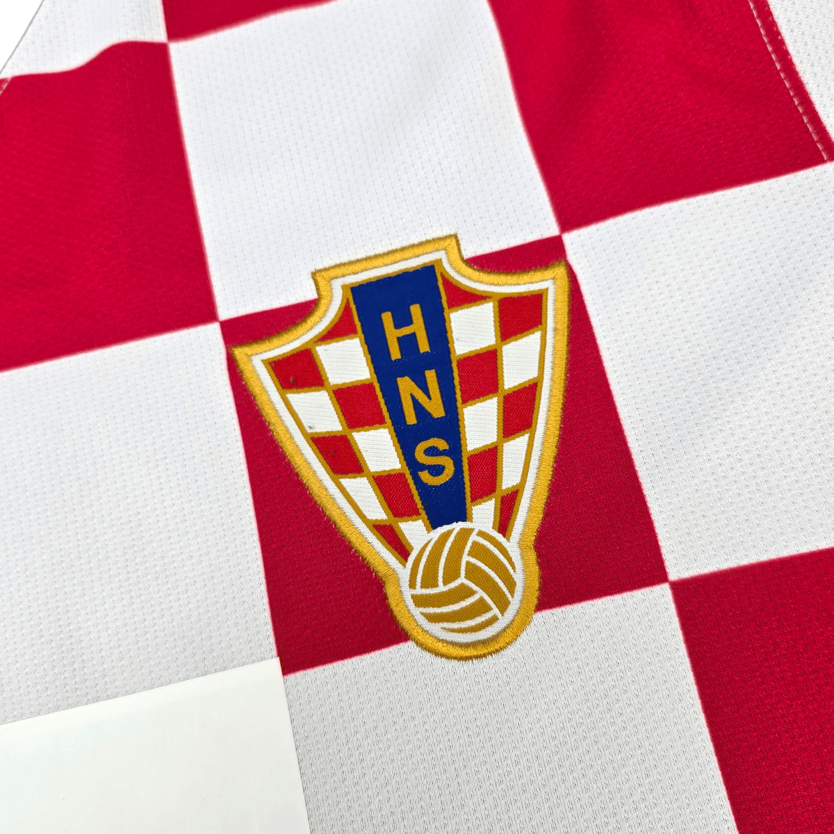 2008/09 Croatia Home Football Shirt (L) Nike 14 Modric - Football Finery - FF301258