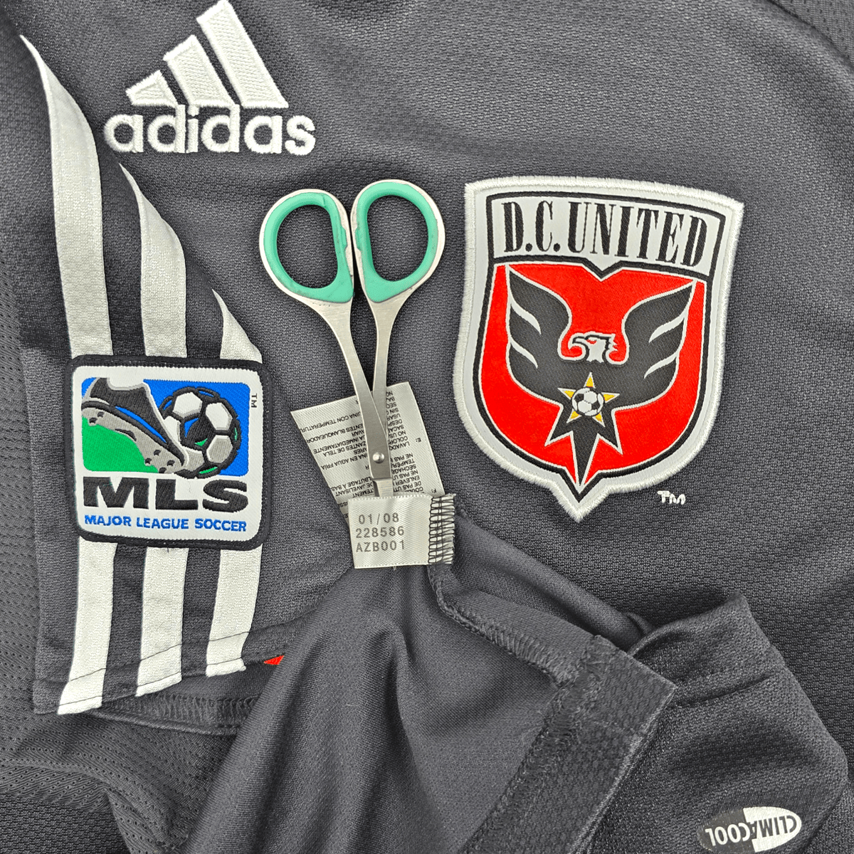 2008/09 DC United Home Football Shirt (L) Adidas - Football Finery - FF305144