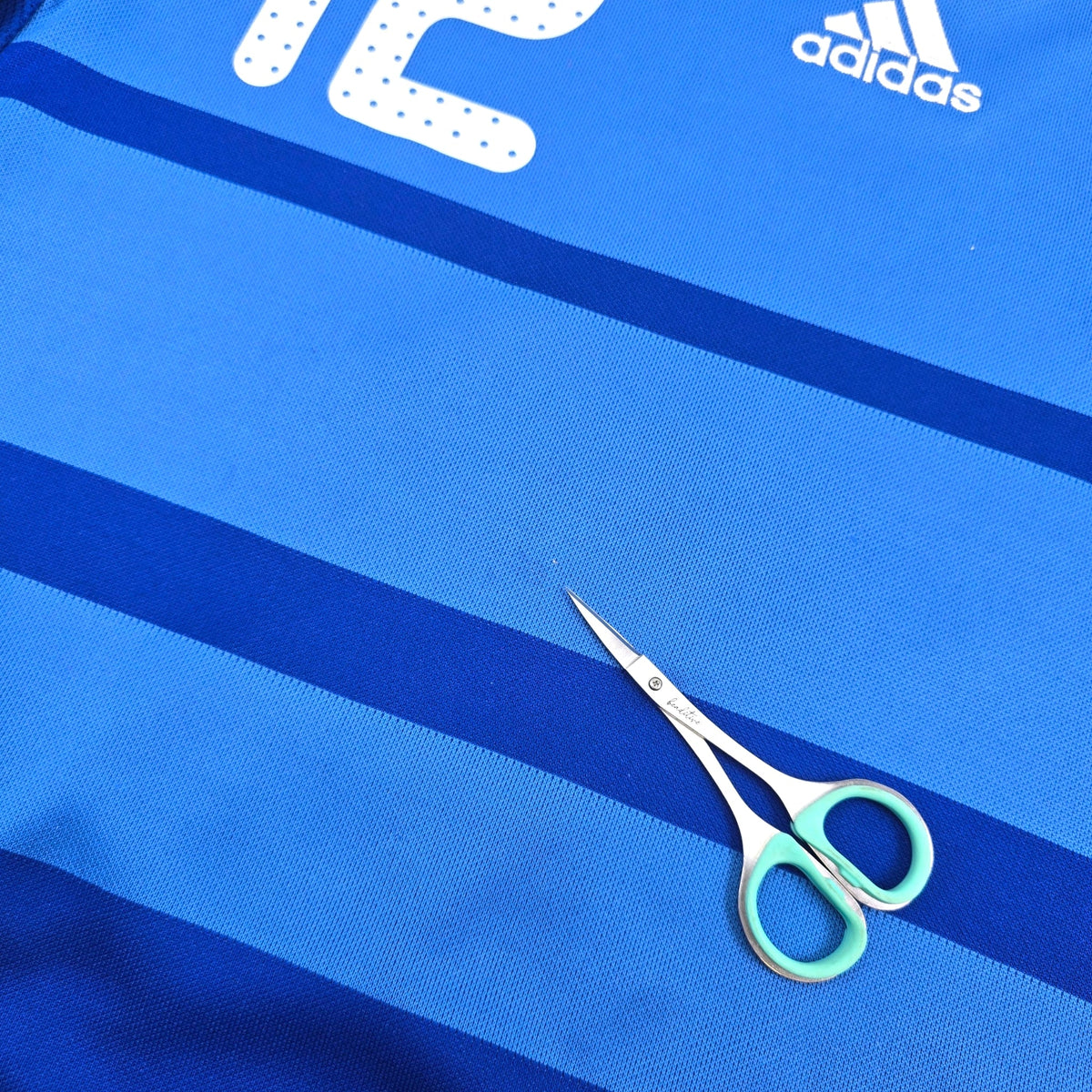 2008/09 France Home Football Shirt (M) Adidas 12 Henry - Football Finery - FF305759