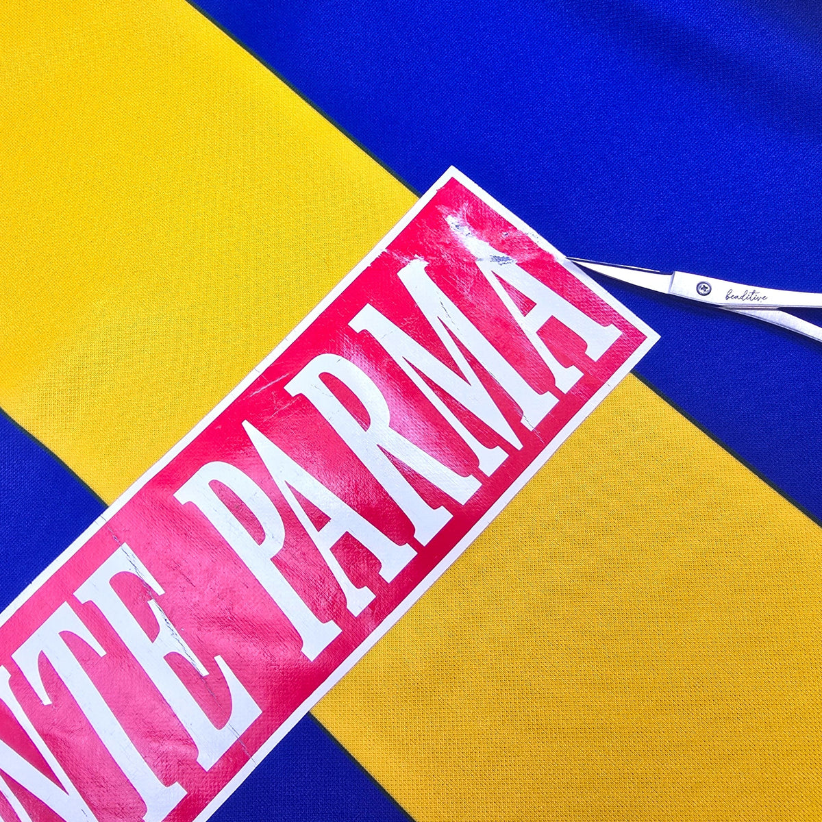 2008/09 Parma Away Football Shirt (M) Errea - Football Finery - FF305656