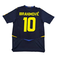 2008/09 Sweden Away Football Shirt (M) Umbro 10 Ibrahimovic - Football Finery - FF305374