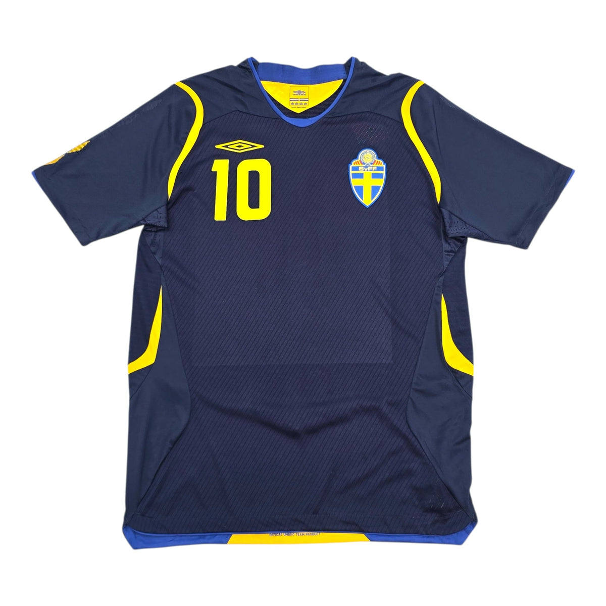 2008/09 Sweden Away Football Shirt (M) Umbro 10 Ibrahimovic - Football Finery - FF305374