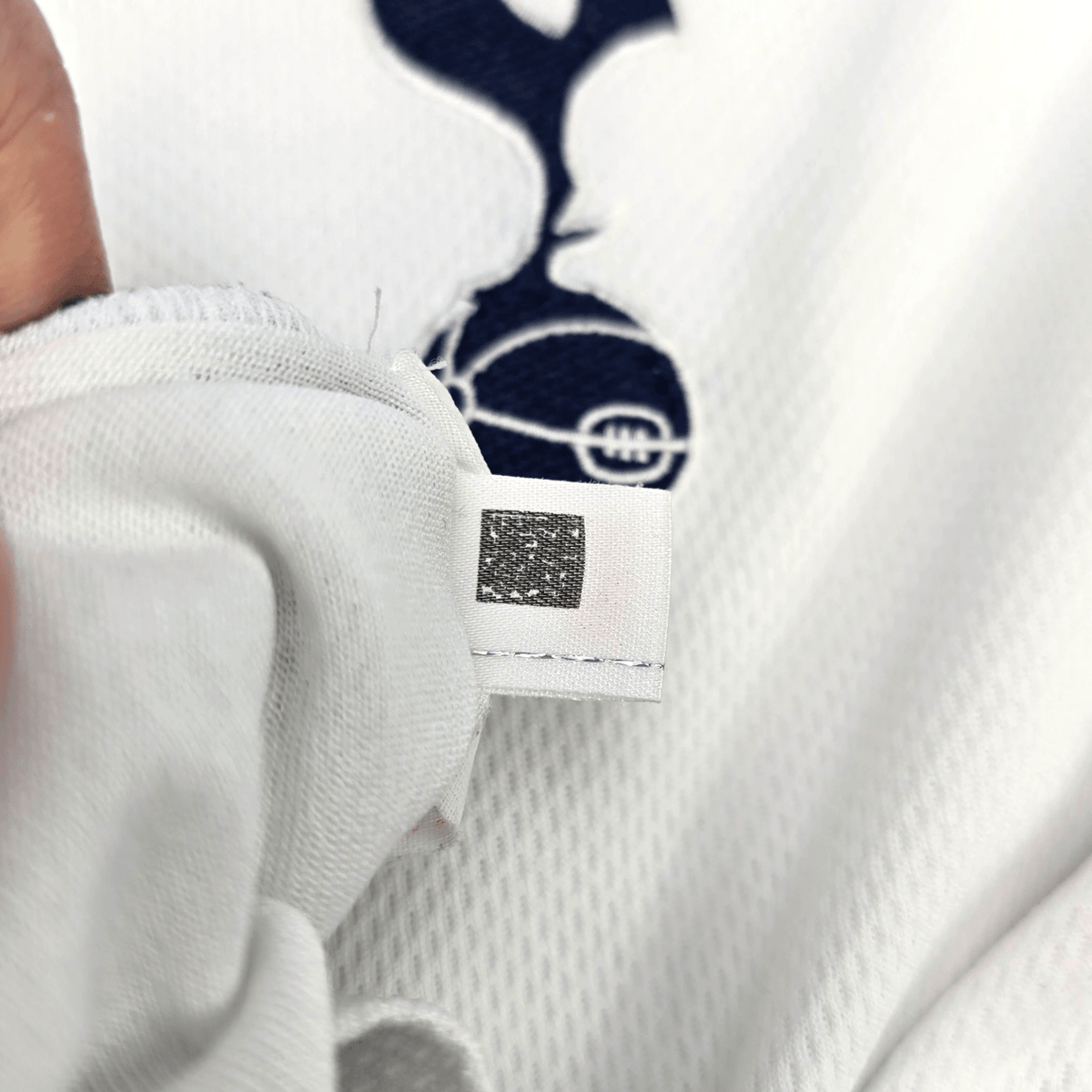 2008/09 Tottenham Hotspur Home Football Shirt (L) Puma 14 Modric - Football Finery - FF301573