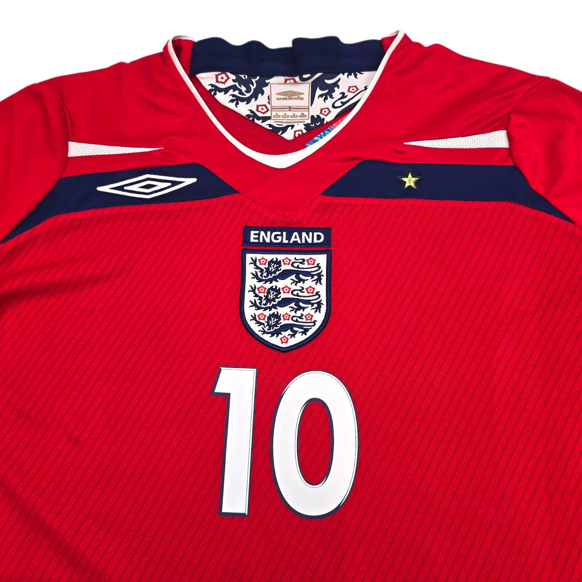2008/10 England Away Football Shirt (L) Umbro 10 Rooney - Football Finery - FF305841