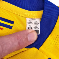 2008/10 Sweden Home Football Shirt (XL) Umbro - Football Finery - FF304236