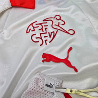 2008/10 Switzerland Away Football Shirt (M) Puma - Football Finery - FF304490