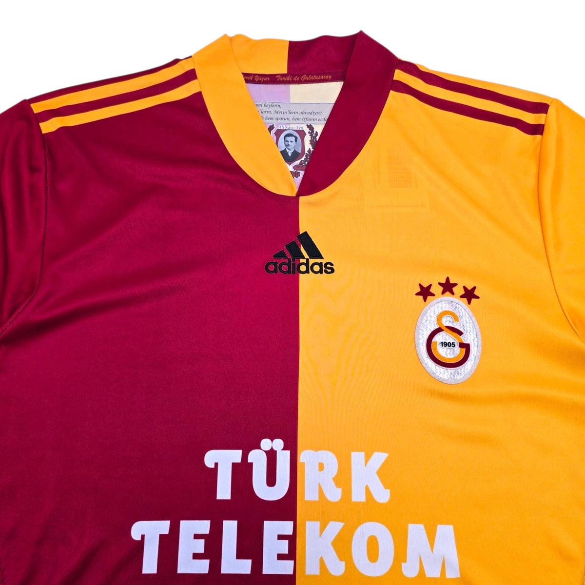 2009/10 Galatasaray Home Football Shirt (M) Adidas - Football Finery - FF306780