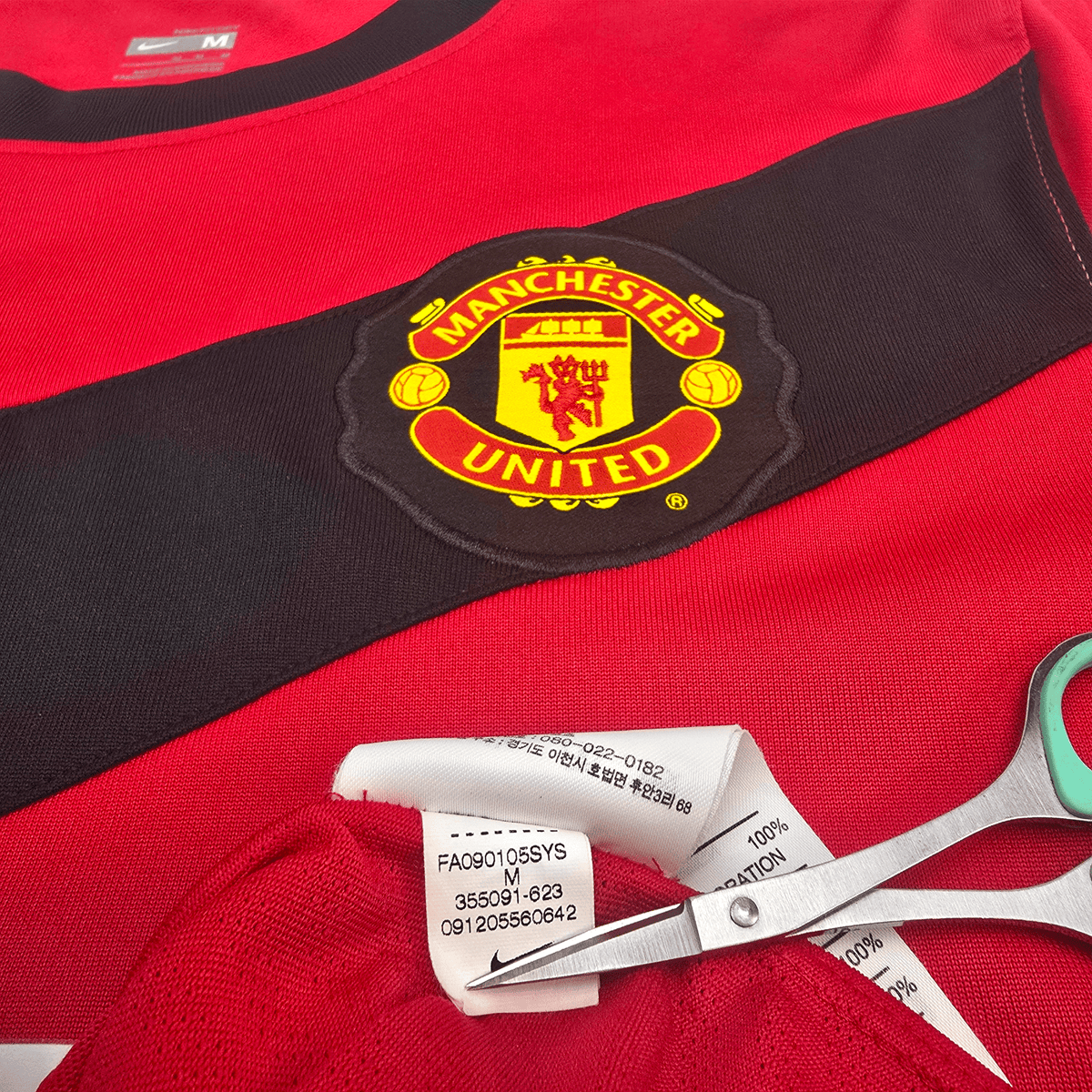 2009/10 Manchester United Home Football Shirt (M) Nike 10 Rooney - Football Finery - FF302365