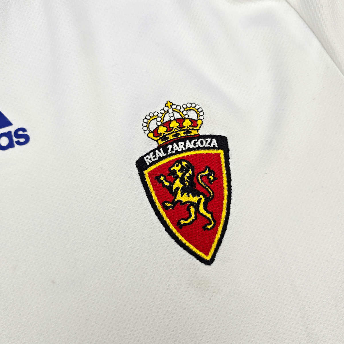 2009/10 Real Zaragoza Home Football Shirt (L) Adidas Player Version - Football Finery - FF302902