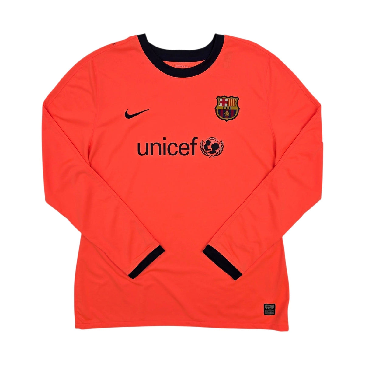 2009/11 Barcelona Away Football Shirt (XL) Nike 8 A. Iniesta - Football Finery - FF304763