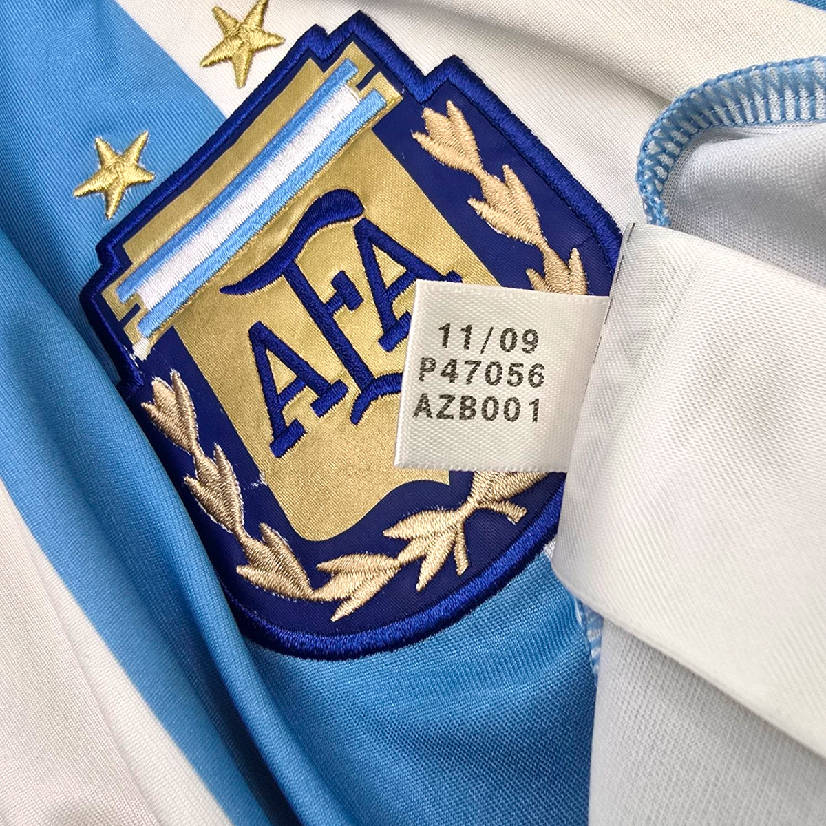 2010/11 Argentina Home Football Shirt (S) Adidas 10 Messi - Football Finery - FF300662