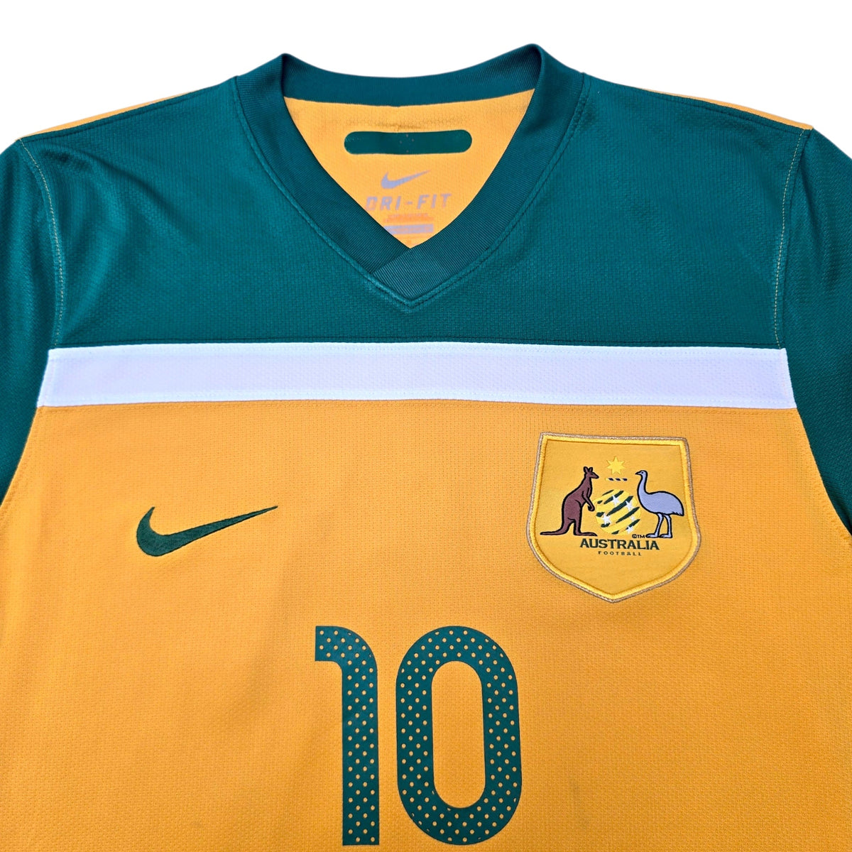2010/11 Australia Home Football Shirt (M) Nike 10 Kewell - Football Finery - FF305774