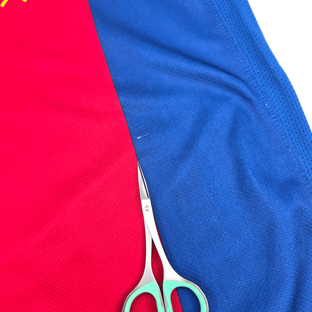 2010/11 Barcelona Home Football Shirt (M) Nike 10 Messi - Football Finery - FF302471