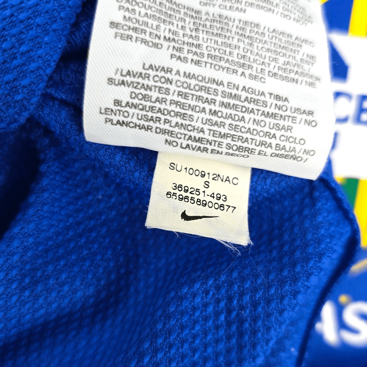 2010/11 Brazil Away Football Shirt (S) Nike 10 Kaka - Football Finery - FF302493