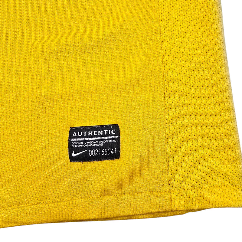 2010/11 Brazil Home Football Shirt (M) Nike #10 Kaka - Football Finery - FF204444