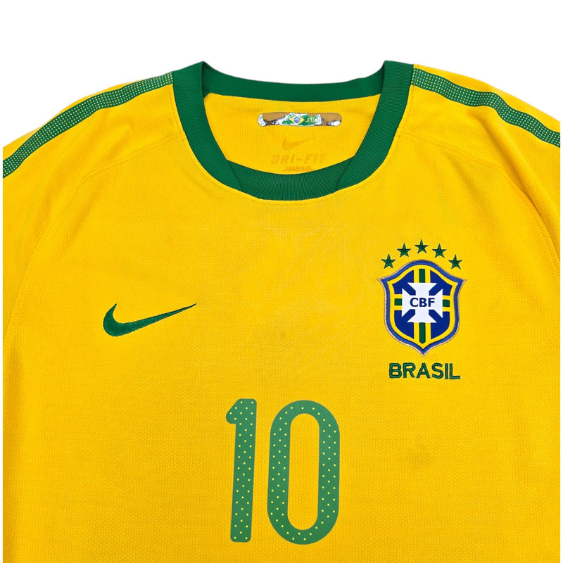 2010/11 Brazil Home Football Shirt (M) Nike #10 Kaka - Football Finery - FF204444