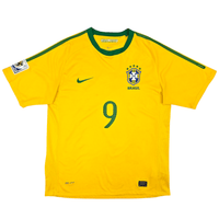 2010/11 Brazil Home Football Shirt (M) Nike 9 L.Fabiano - Football Finery - FF302494