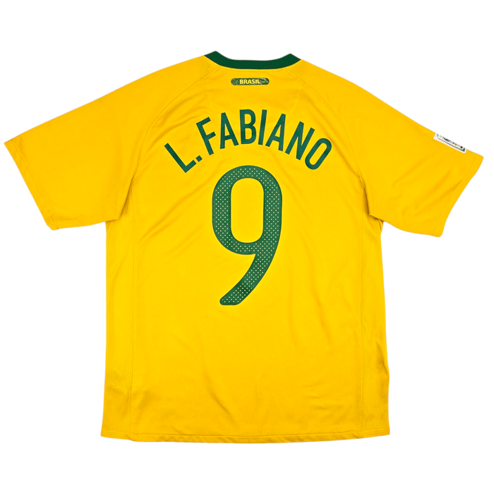 2010/11 Brazil Home Football Shirt (M) Nike 9 L.Fabiano - Football Finery - FF302494