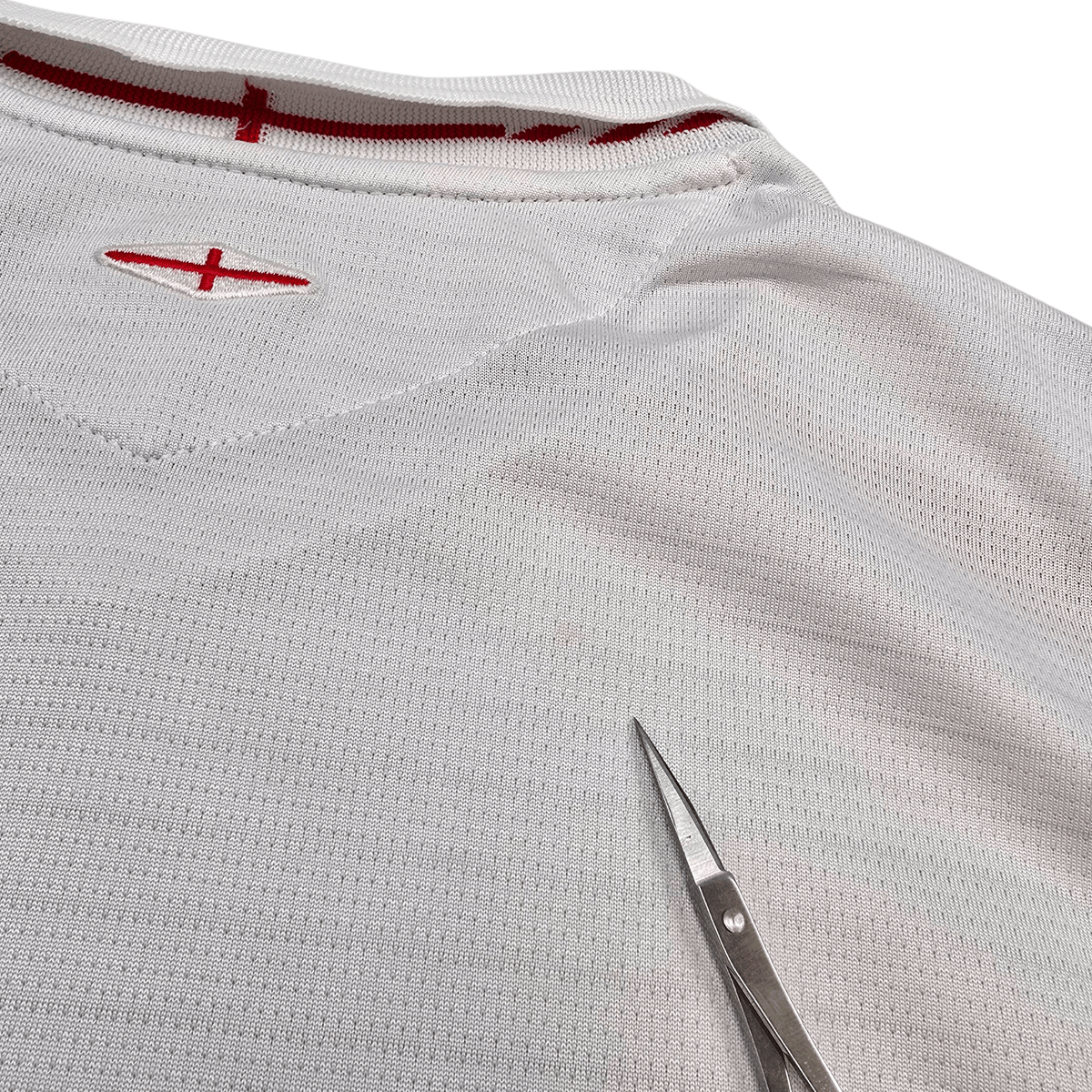 2010/11 England Home Football Shirt (XL) Umbro 4 Gerrard - Football Finery - FF303929