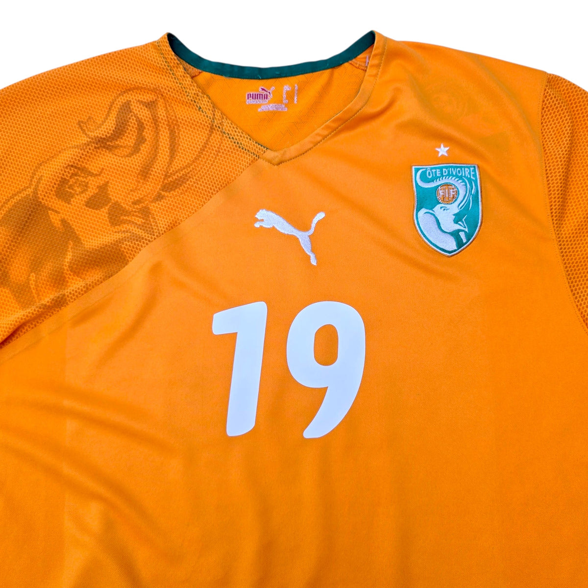 2010/11 Ivory Coast Home Football Shirt (L) Puma 19 Toure Yaya - Football Finery - FF305353
