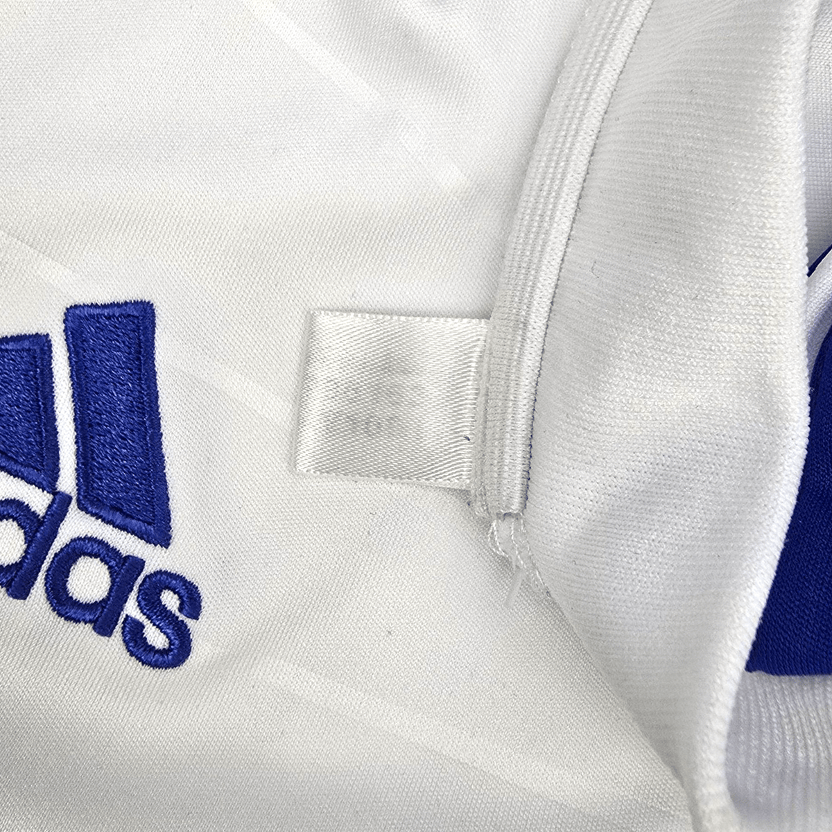 2010/11 Real Madrid Home Football Shirt (M) Adidas 7 Ronaldo - Football Finery - FF302535