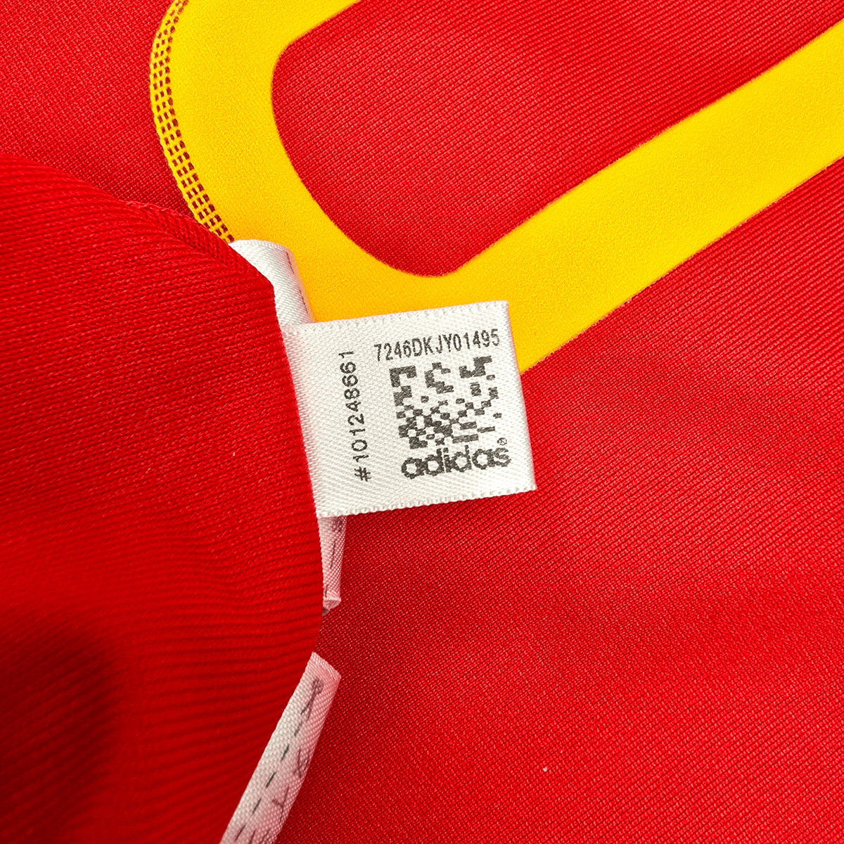 2010/11 Spain Home Football Shirt (L) Adidas #10 Fabregas - Football Finery - FF204586