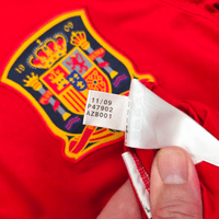 2010/11 Spain Home Football Shirt (S) Adidas 7 David Villa - Football Finery - FF302880