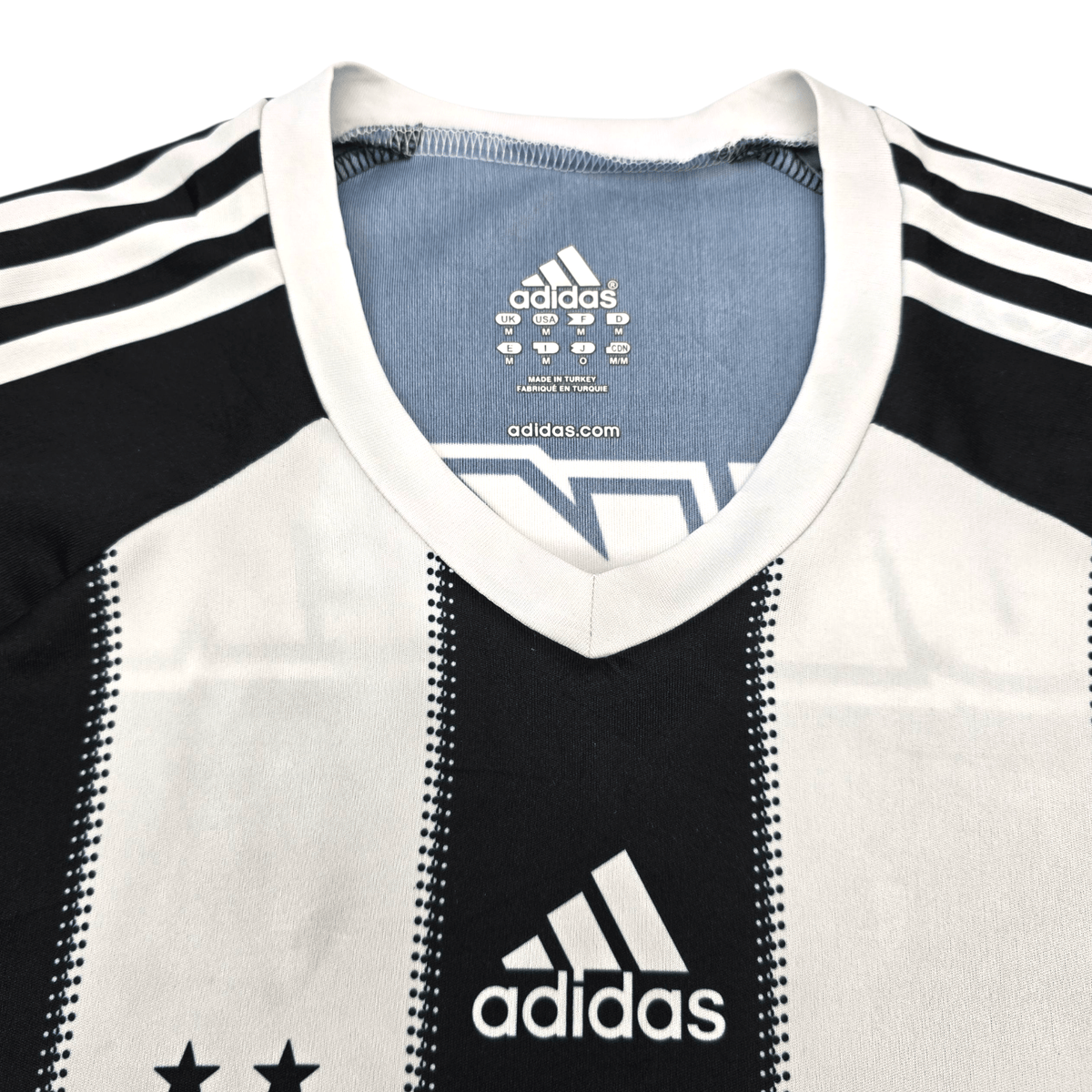 2011/12 Besiktas Home Football Shirt (M) Adidas - Football Finery - FF302709