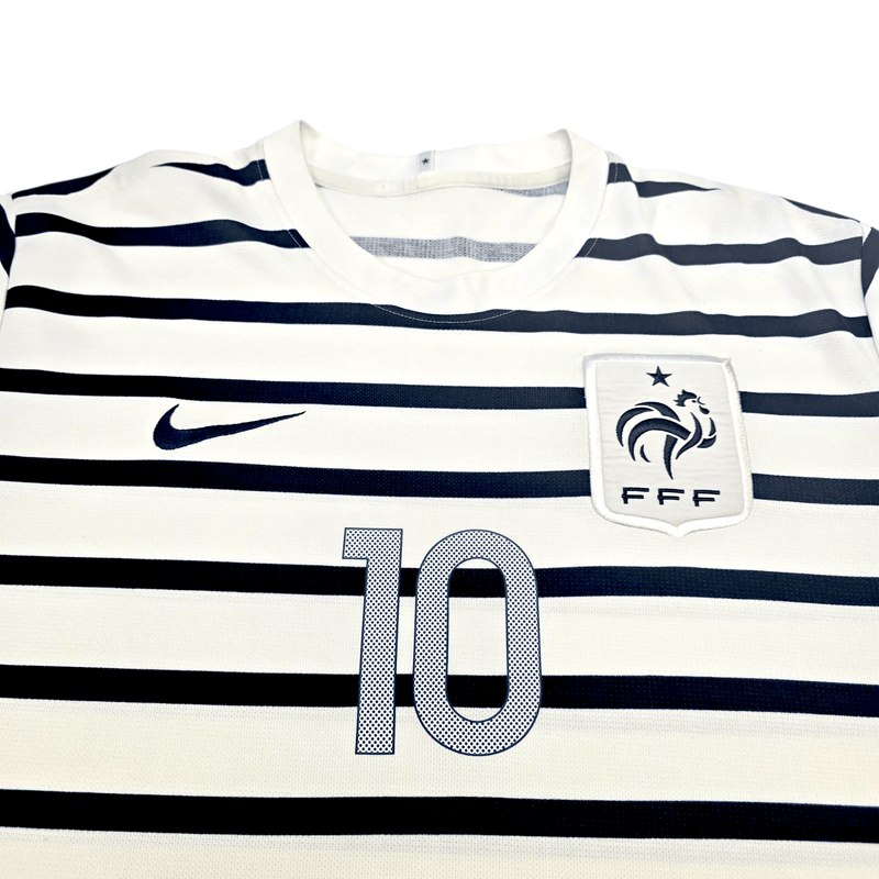 2011/12 France Away Football Shirt (2XL) Nike 10 Benzema - Football Finery - FF302876