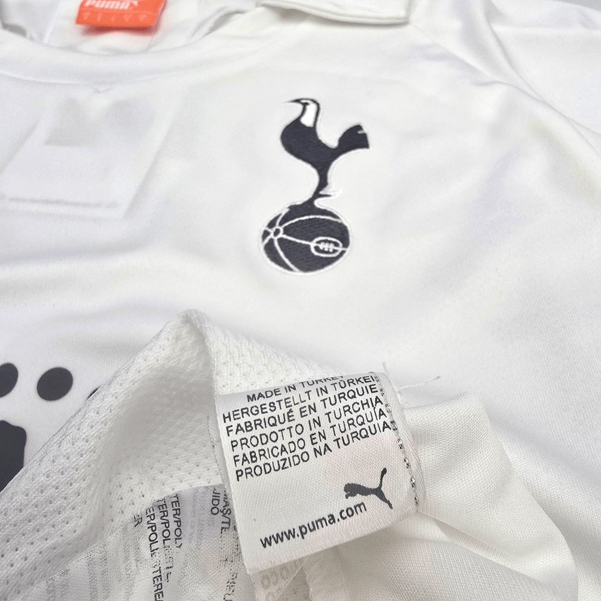 2011/12 Tottenham Hotspur Home Football Shirt (S) Puma 11 Van der Vaart - Football Finery - FF301493