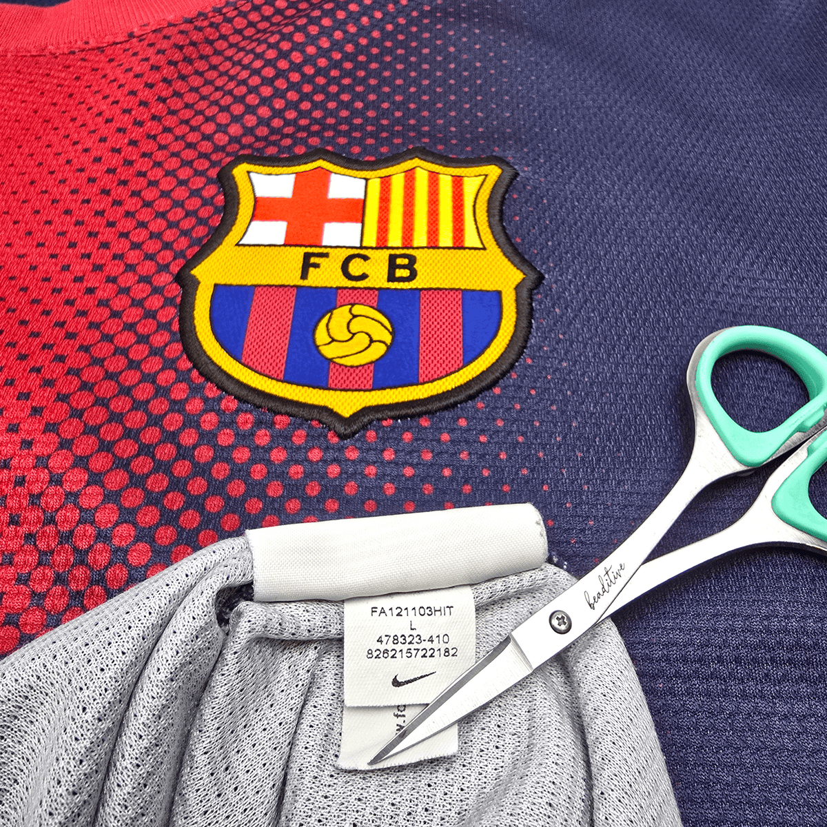 2012/13 Barcelona Home Football Shirt (L) Nike 11 Neymar Jr - Football Finery - FF303323