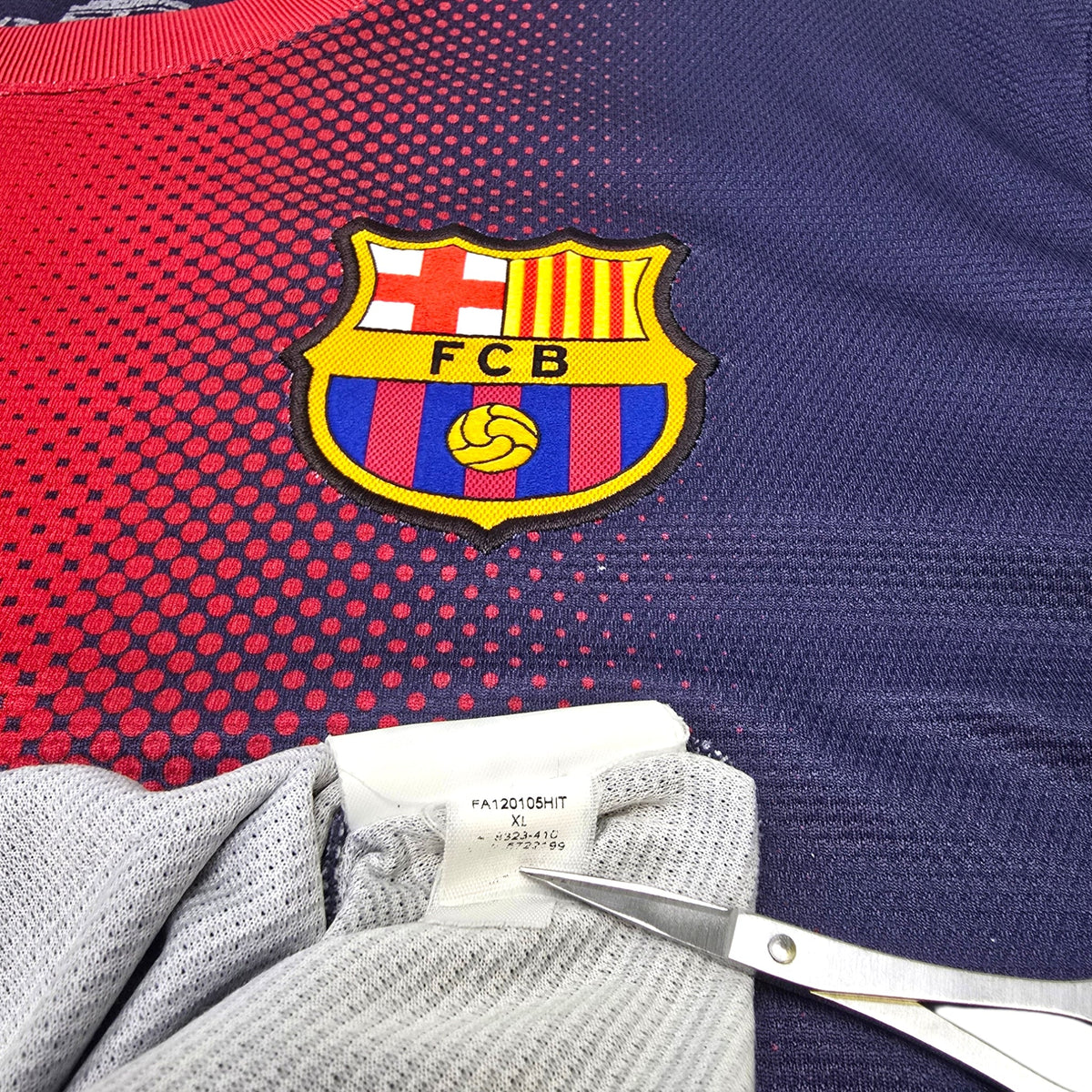 2012/13 Barcelona Home Football Shirt (XL) Nike 10 Messi - Football Finery - FF306112