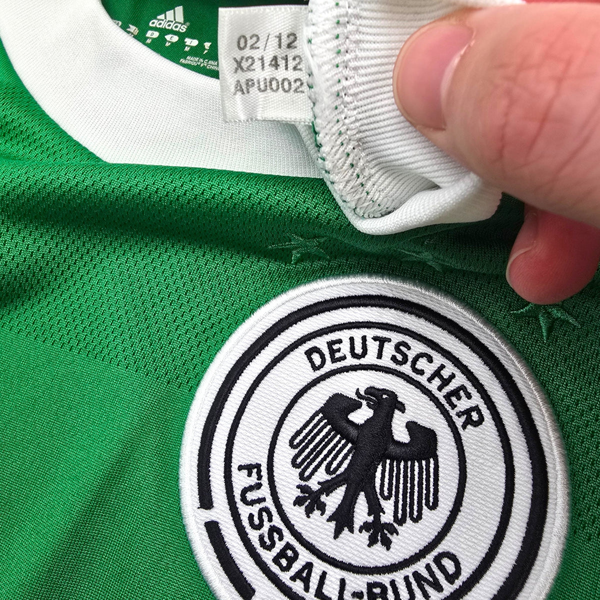 2012/13 Germany Away Football Shirt (M) Adidas 8 Ozil - Football Finery - FF306809