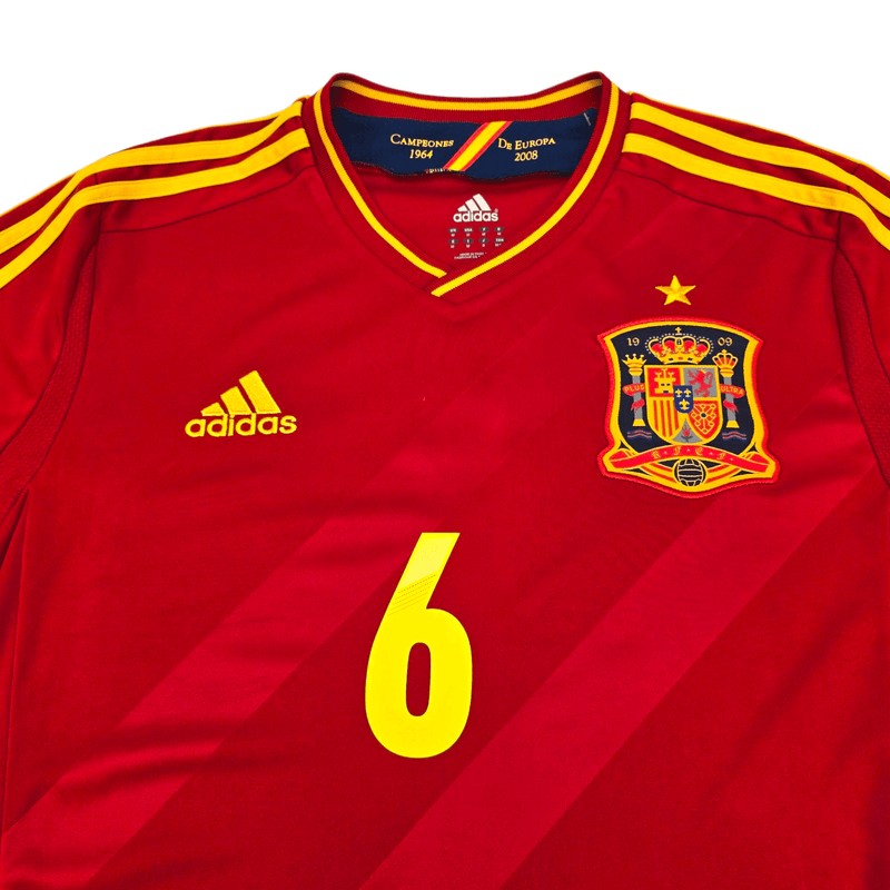 2012/13 Spain Home Football Shirt (M) Adidas 6 Iniesta - Football Finery - FF301026