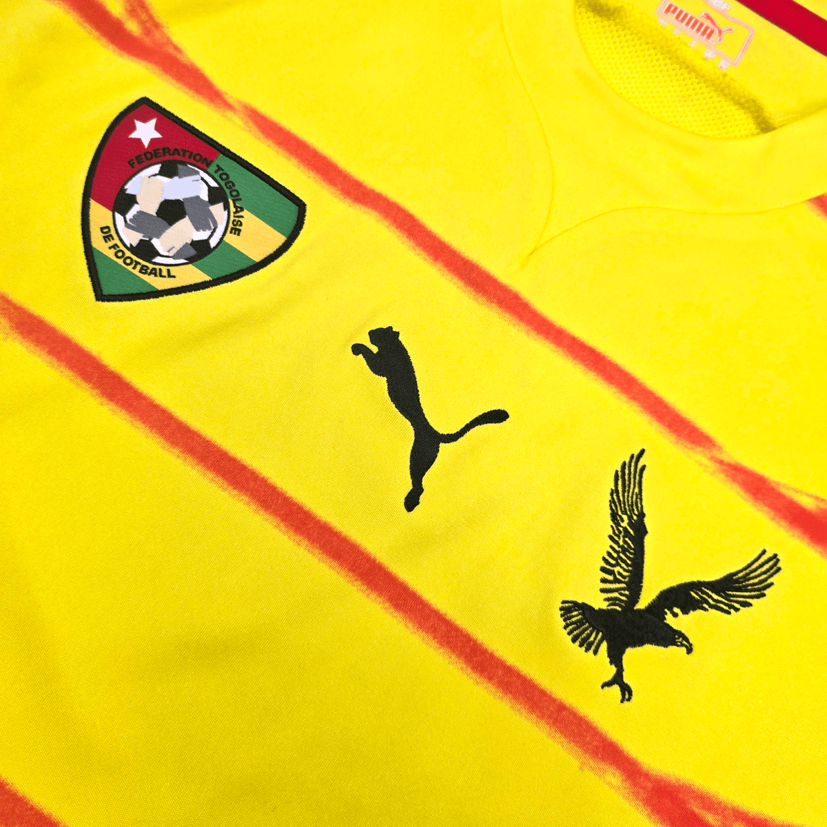 2012/13 Togo Home Football Shirt (XL) Puma - Football Finery - FF304409