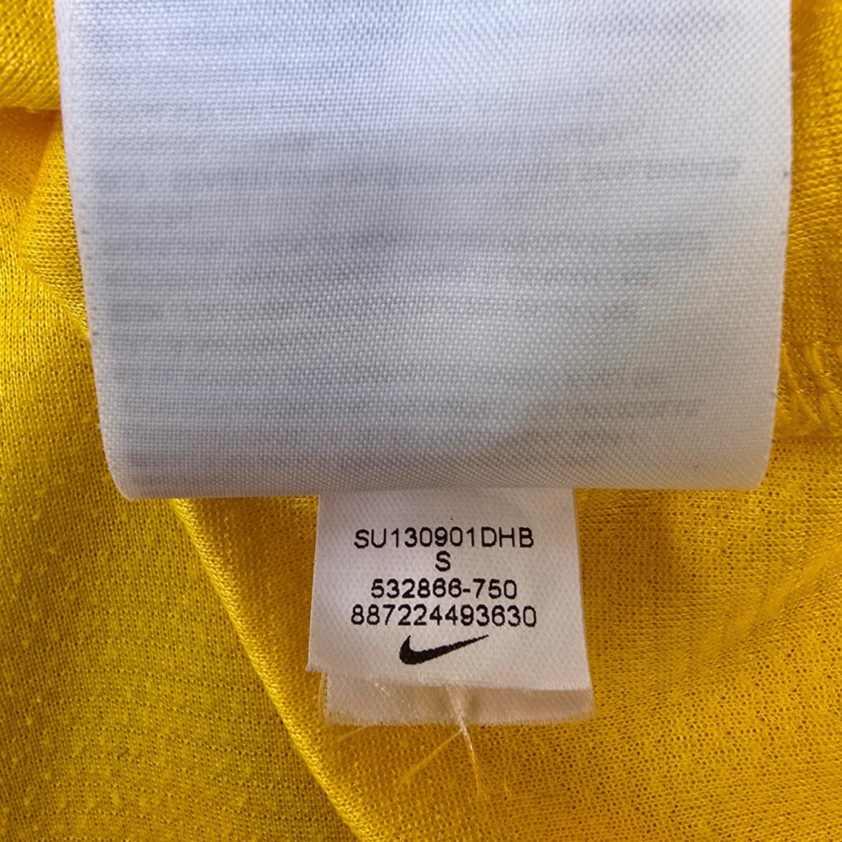 2013/14 Arsenal Away Football Shirt (S) Nike 11 Ozil - Football Finery - FF306836