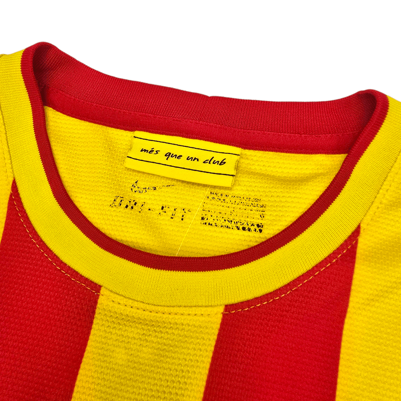 2013/14 Barcelona Away Football Shirt (L) Nike 10 Messi - Football Finery - FF302472