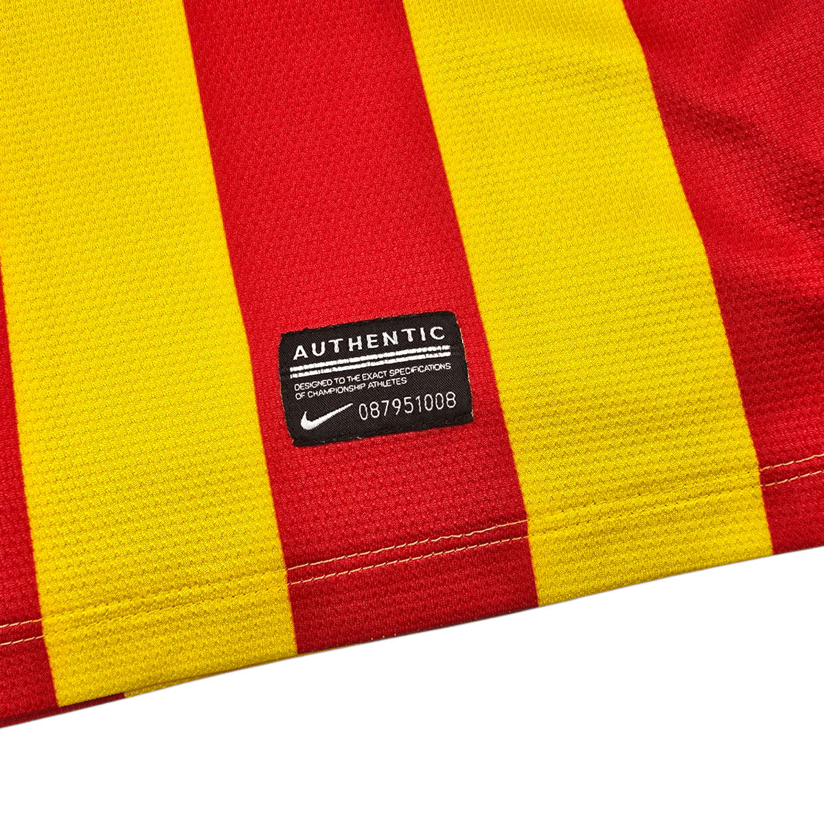 2013/14 Barcelona Away Football Shirt (L) Nike 10 Messi - Football Finery - FF302472