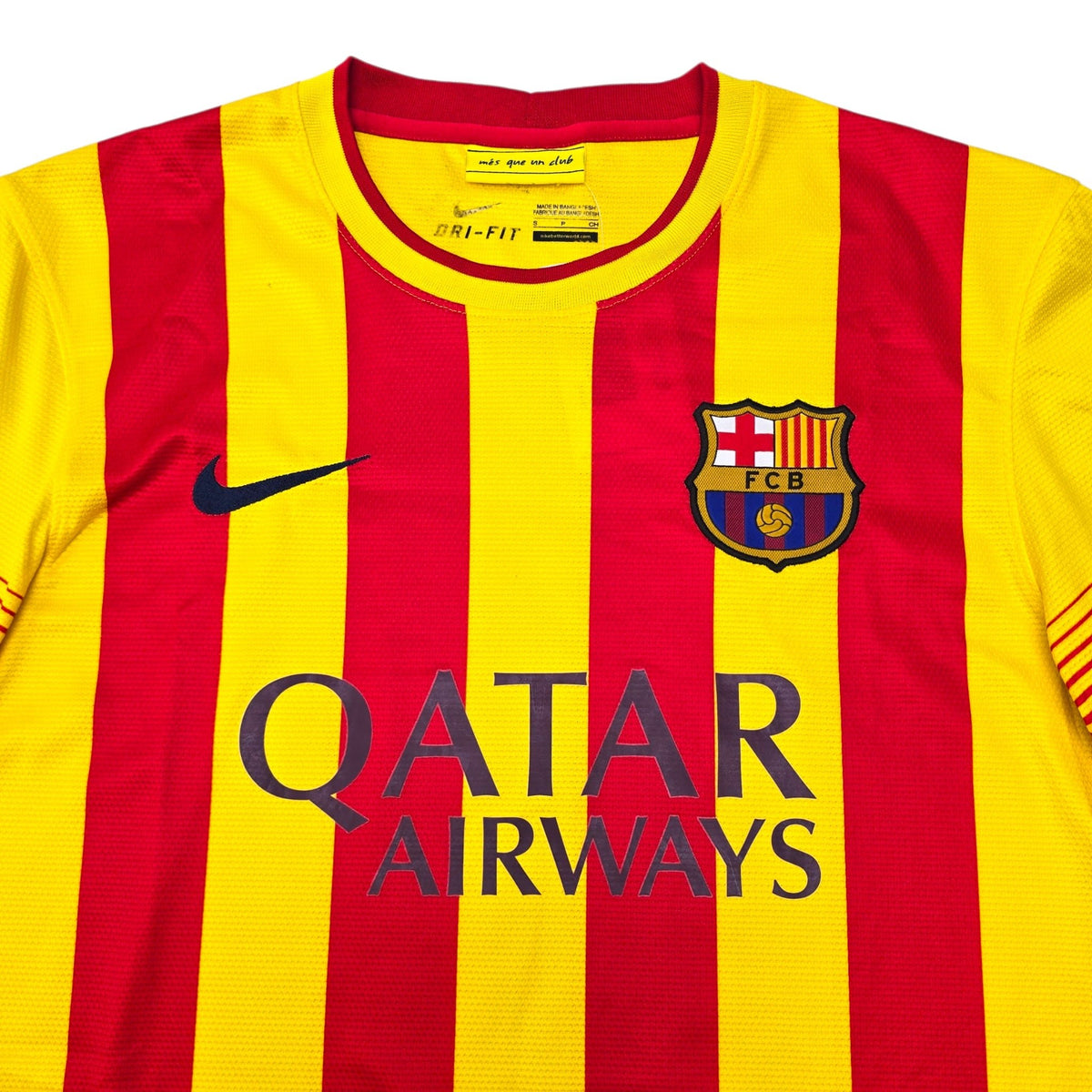 2013/14 Barcelona Away Football Shirt (S) Nike 10 Messi - Football Finery - FF305721